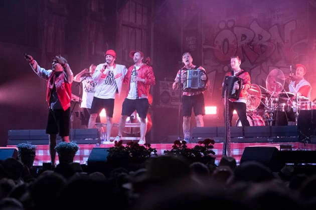 27.06.2026, Klosters-Serneus, Schulhaus Bündelti, Gatschiefer Openair, Stubete Gäng Klosters-Serneus Schulhaus Bündelti Grisons Switzerland Copyright: xJustPictures.ch AlexanderxRaemyx