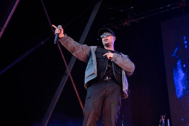 Kneecap performing live at Crystal Palace Park, London 27 June 2026 Kneecap performing live at Crystal Palace Park, London 27 June 2026 Moglai Bap (Naoise O Caireallai) - rapper, vocals Kneecap are an Irish hip-hop trio. They rap in a mixture of English and Irish. Their first single C.E.A.R.T.A. (cearta is Irish for rights ) was released in ˜17, followed by their mixtape, 3CAG, in ˜18. Their first studio album, Fine Art, was released in ˜24 Their second studio album, Fenian, was released in ˜26. The group has been at the centre of public debates about free speech and the expression of political opinions within Ireland and the UK. Their themes focus on working class, youth culture, Irish republicanism and Irish language rights  Copyright: xDafyddxOwenx xDafyddxOwenx-xB5377x xAvalonx 1112996457