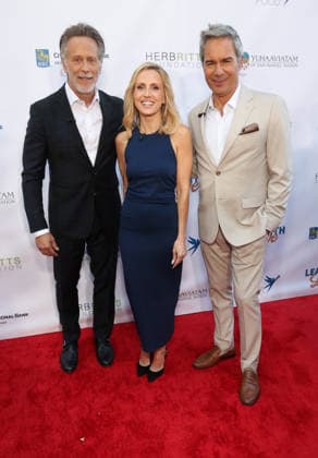 Los Angeles CA June 27: Steven Weber, Jessica Holmes, Eric McCormack. at Project Angel Food s Lead With Love 7 - A Fundraising Special On KTLA held at KTLA 5 Studios in Los Angeles, CA. on June 27, 2026 Credit: AdMedia Los Angeles USA - ZUMAa123 20260627_zaa_a123_005 Copyright: xADx