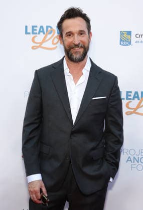 Los Angeles CA June 27: Noah Wyle. at Project Angel Food s Lead With Love 7 - A Fundraising Special On KTLA held at KTLA 5 Studios in Los Angeles, CA. on June 27, 2026 Credit: AdMedia Los Angeles USA - ZUMAa123 20260627_zaa_a123_028 Copyright: xADx
