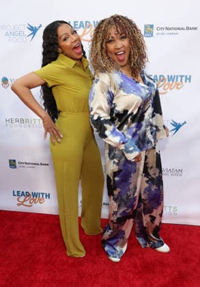 Los Angeles CA June 27: Wendy Raquel Robinson, Kym Whitley. at Project Angel Food s Lead With Love 7 - A Fundraising Special On KTLA held at KTLA 5 Studios in Los Angeles, CA. on June 27, 2026 Credit: AdMedia Los Angeles USA - ZUMAa123 20260627_zaa_a123_074 Copyright: xADx