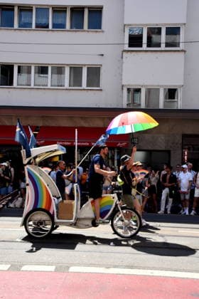 Teilnehmer Muenchen 27.06.2026 CSD 2026 Christopher Street Day Polit Parade Demostrecke Frauenhoferstrasse Foto Muenchen *** Participants in Munich, June 27, 2026, CSD 2026, Christopher Street Day, Political Parade, Parade Route: Frauenhoferstrasse, Photo: Munich