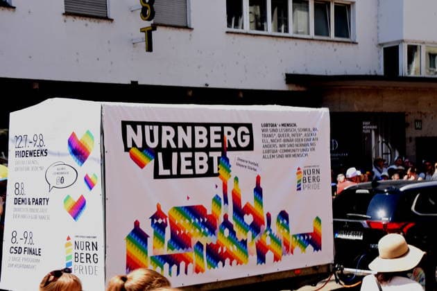 Teilnehmer Muenchen 27.06.2026 CSD 2026 Christopher Street Day Polit Parade Demostrecke Frauenhoferstrasse Foto Muenchen *** Participants in Munich, June 27, 2026, CSD 2026, Christopher Street Day, Political Parade, Parade Route: Frauenhoferstrasse, Photo: Munich