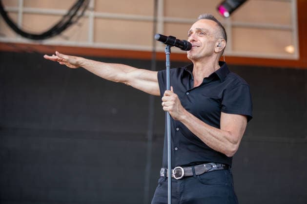 June 27, 2026, Milwaukee, Wisconsin, U.S: HANK AZARIA performs with the EZ Street Band during the Summerfest Music Festival in Milwaukee, Wisconsin Milwaukee U.S  - ZUMAs135 20260627_zap_s135_016 Copyright: xDanielxDeSloverx