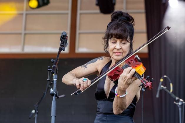 June 27, 2026, Milwaukee, Wisconsin, U.S: Musician TRACY BONHAM during the Summerfest Music Festival in Milwaukee, Wisconsin Milwaukee U.S  - ZUMAs135 20260627_zap_s135_025 Copyright: xDanielxDeSloverx