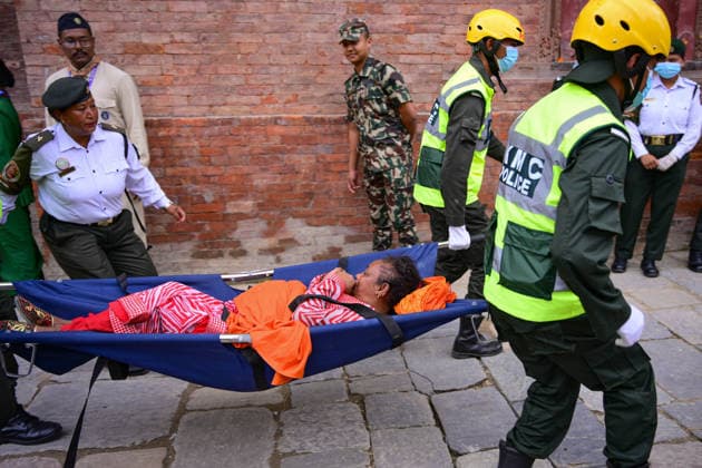 Disaster Response Exercise Conducted At Hanuman Dhoka, Kathmandu Personnel from the Nepal Army, Nepal Police, Nepal Traffic Police, Armed Police Force, Kathmandu Metropolitan City, Nepal Scouts, and the Nepal Red Cross Society participate in a joint multi-agency disaster response simulation exercise at Hanuman Dhoka Durbar Square in Kathmandu, Nepal, on June 28, 2026. The exercise includes coordinated demonstrations of earthquake and fire emergency response, urban search and rescue, casualty evacuation, firefighting, first aid, and other disaster management operations aimed at strengthening inter-agency preparedness and public awareness. Kathmandu Bagmati Nepal  Copyright: xSafalxPrakashxShresthax originalFilename: shrestha-disaster260628_np5q9.jpg