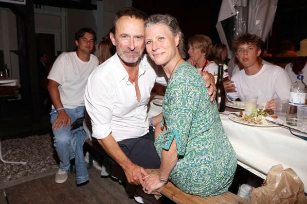 Nicolas König mit Ehefrau Nina König bei der Premiere von Im Tal des Todes bei den Karl-May-Spielen 2026 im Freilichttheater am Kalkberg. Bad Segeberg, 27.06.2026 *** Nicolas König with his wife Nina König at the premiere of *In the Valley of Death* at the 2026 Karl May Festival at the Freilichttheater am Kalkberg in Bad Segeberg, June 27, 2026 Foto:xgbrcix xFuturexImagex karl_may_6657
