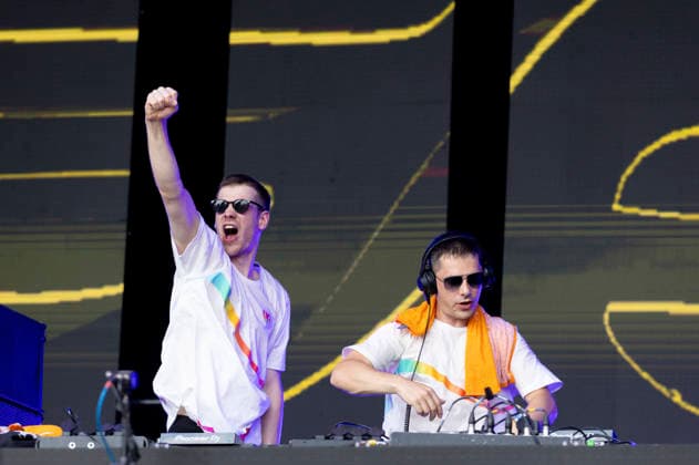 Gestört aber Geil live beim Rainbow Festival am Fühlinger See. Köln, 27.06.2026 *** Gestört aber Geil live at the Rainbow Festival at Fühlinger See in Cologne, June 27, 2026 Foto:xxF.xZeisingx xFuturexImagex rainbow_6627