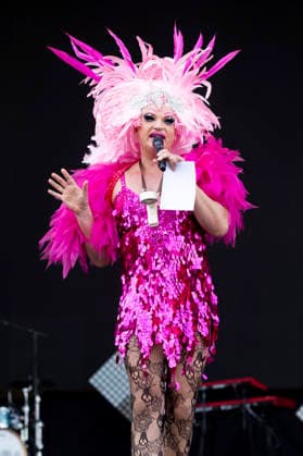 Olivia Jones beim Rainbow Festival am Fühlinger See. Köln, 27.06.2026 *** Olivia Jones at the Rainbow Festival at Fühlinger See in Cologne, June 27, 2026 Foto:xxF.xZeisingx xFuturexImagex rainbow_6652
