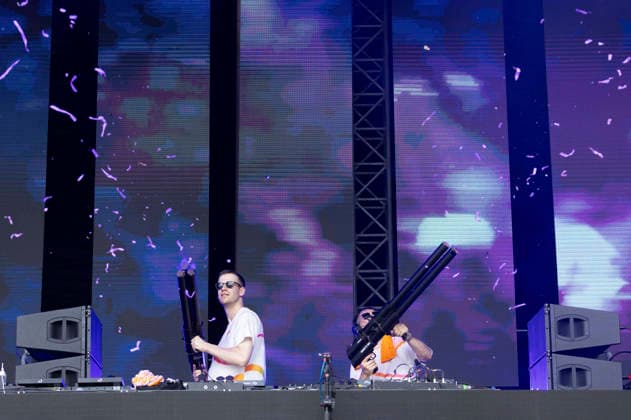 Gestört aber Geil live beim Rainbow Festival am Fühlinger See. Köln, 27.06.2026 *** Gestört aber Geil live at the Rainbow Festival at Fühlinger See in Cologne, June 27, 2026 Foto:xxF.xZeisingx xFuturexImagex rainbow_6618