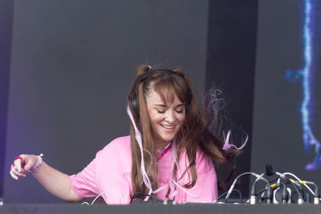 Lari Luke live beim Rainbow Festival am Fühlinger See. Köln, 27.06.2026 *** Lari Luke live at the Rainbow Festival at Fühlinger See in Cologne, June 27, 2026 Foto:xxF.xZeisingx xFuturexImagex rainbow_6694
