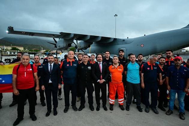 Turkish rescue teams deployed to quake-hit Venezuela CARACAS, VENEZUELA - JUNE 28: Turkish search and rescue personnel, including specialist personnel from the Disaster and Emergency Management Authority (AFAD) and the Turkish Armed Forces, deployed for a critical international humanitarian mission, arrive at Simon Bolivar International Airport in the capital city of Caracas, Venezuela, on June 28, 2026, following consecutive devastating earthquakes. Cem Tekkesinoglu Anadolu Caracas Venezuela. Editorial use only. Please get in touch for any other usage.  Copyright: x2026xAnadoluxCemxTekkesinoglux