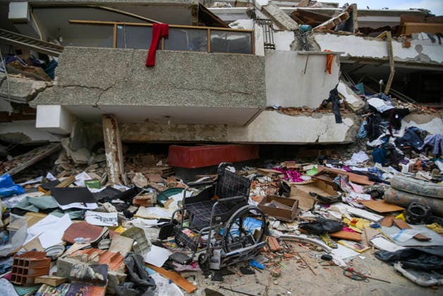 A collapsed building following a 7.2‘magnitude earthquake that struck Venezuela and other parts of the Caribbean, in La Guaira, Venezuela, on June 27, 2026. According to the U.S. Geological Survey, a powerful 7.5‘magnitude aftershock struck after the main quake. Medical and media sources reported that the death toll has risen to around 1,500, with some 3,000 others injured. A web page created to track the missing has listed nearly 50,000 people as unaccounted for.  VAN2026062821a JonathanxLanza