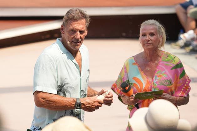 ZDF-Fernsehgarten 2026. Andrea (Kiwi) Kiewel und Ralf Moeller im ZDF Fernsehgarten mit dem Motto Sommerparty am 28.06.2026 in Mainz. Mainz ZDF Fernsehgarten Rheinland-Pfalz *** ZDF Fernsehgarten 2026: Andrea Kiwi Kiewel and Ralf Moeller on ZDF Fernsehgarten, themed Summer Party, on June 28, 2026, in Mainz, Rhineland-Palatinate