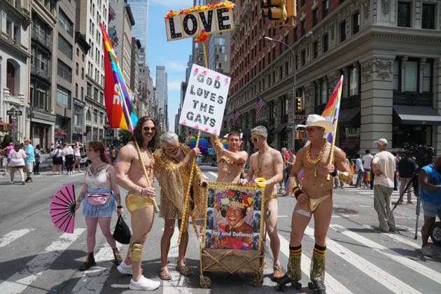 June 28, 2026, New Yok, New York, USA: Annual NYC Pride March on June 28, 2026 in New York. NYC s Pride March began as a demonstration honoring the 1969 Stonewall Riots, has evolved into a global symbol of LGBTQIA+ resilience, unity and activism. New Yok USA - ZUMAb148 20260628_zap_b148_078 Copyright: xBryanxSmithx