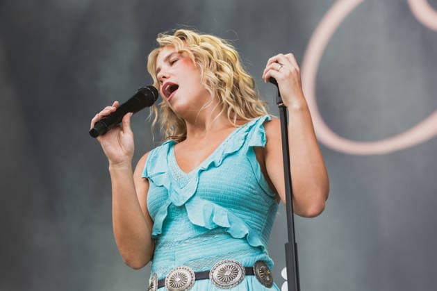 Entertainment Bilder des Tages Avery Anna Main Stage State Fayre 2026 Hylands Park Chelmsford Saturday 27th June Avery Anna Main Stage State Fayre 2026 Hylands Park Chelmsford Saturday 27th June, Credit:Justine Louise Avalon  Copyright: xJustinexLouisex xAvalonx 1113167918