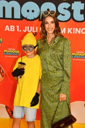 Cathy Hummels und ihr Sohn Ludwig bei der Minions & Monster Premiere am 28.06.2026 im Rahmen vom 43. Filmfest Muenchen im Mathaeser Filmpalas in Muenchen Cathy Hummels and her son Ludwig attend the red carpet of the Minions & Monster premiere during the 43rd Munich Film Festival at Mathaeser Filmpalast on June 28, 2026 in Munich, Germany Minions & Monster Premiere in Muenchen *** Cathy Hummels and her son Ludwig at the Minions Monster premiere on June 28, 2026, as part of the 43rd Munich Film Festival at the Mathäuser Filmpalast on June 28, 2026, in Munich, Germany. Minions Monster premiere in Munich 