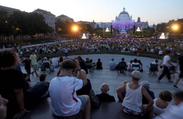 Croatia, Zagreb, 280626. King Tomislav Square. Trumpet Extraordinaire, a concert by the Zagreb Philharmonic Orchestra with British trumpeter Matilda Lloyd under the baton of Jure Bucevic at the Zagreb Classic 2026 festival. Photo: Damjan Tadic CROPIX Copyright: xxDamjanxTadicx zagreb_classic15-280626