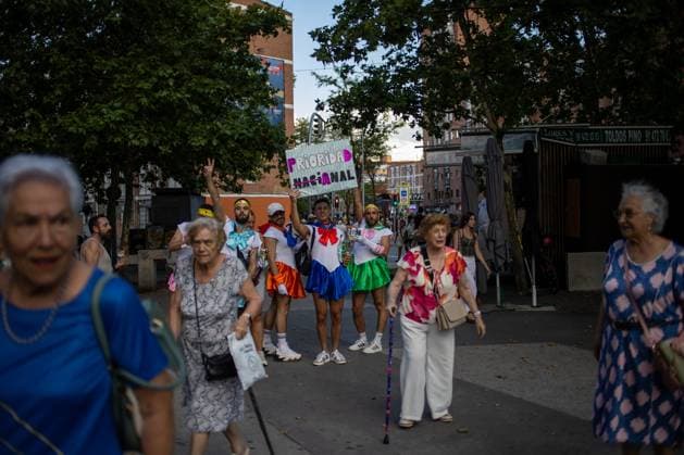 June 28, 2026, Madrid, Madrid, Spain: A group of men raises a banner behind a group of women during the Critical Pride March in Madrid..Critical Pride March 2026, under the slogan against the colonial capitalism that massacres us, this Sunday in Madrid. Madrid Spain - ZUMAs197 20260628_aaa_s197_097 Copyright: xSOPAxImagesx