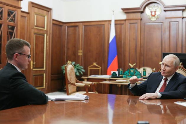 RUSSIA, MOSCOW - JUNE 28, 2026: Russia s President Vladimir Putin (R) during an interview with VGTRK journalist Pavel Zarubin Moscow Russia  - ZUMAt113 20260628_zaa_t113_286 Copyright: xGavriilxGrigorovx