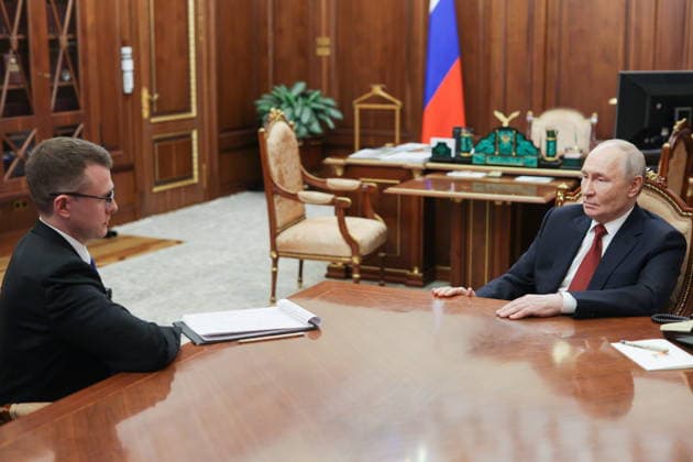 RUSSIA, MOSCOW - JUNE 28, 2026: Russia s President Vladimir Putin (R) during an interview with VGTRK journalist Pavel Zarubin Moscow Russia  - ZUMAt113 20260628_zaa_t113_288 Copyright: xGavriilxGrigorovx