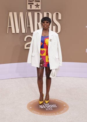 BET Awards 2026 - Red Carpet Estelle attends the 2026 BET Awards at Peacock Theater on June 28, 2026 in Los Angeles, California. Los Angeles California United States Copyright: xCraSH imageSPACEx