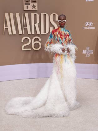 BET Awards 2026 - Red Carpet Madisin Rian attends the 2026 BET Awards at Peacock Theater on June 28, 2026 in Los Angeles, California. Los Angeles California United States Copyright: xCraSH imageSPACEx