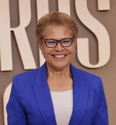 BET Awards 2026 - Red Carpet Karen Bass attends the 2026 BET Awards at Peacock Theater on June 28, 2026 in Los Angeles, California. Los Angeles California United States Copyright: xCraSH imageSPACEx