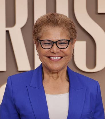 BET Awards 2026 - Red Carpet Karen Bass attends the 2026 BET Awards at Peacock Theater on June 28, 2026 in Los Angeles, California. Los Angeles California United States Copyright: xCraSH imageSPACEx