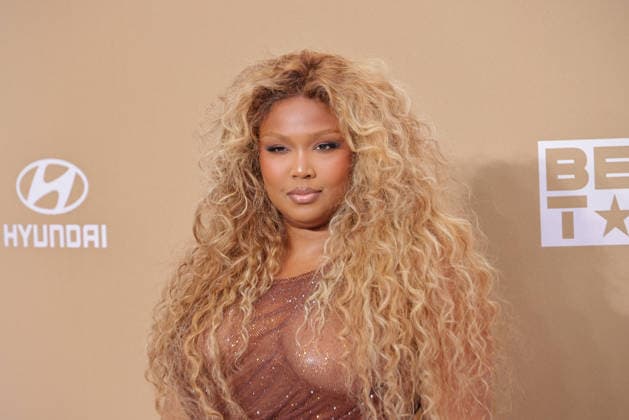 BET Awards 2026 - Red Carpet Lizzo attends the 2026 BET Awards at Peacock Theater on June 28, 2026 in Los Angeles, California. Los Angeles California United States Copyright: xCraSH imageSPACEx