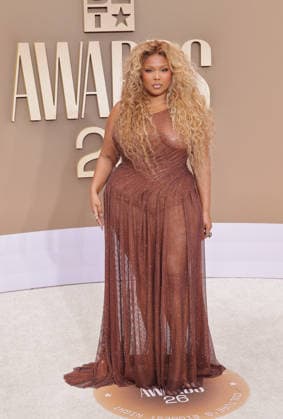 BET Awards 2026 - Red Carpet Lizzo attends the 2026 BET Awards at Peacock Theater on June 28, 2026 in Los Angeles, California. Los Angeles California United States Copyright: xCraSH imageSPACEx