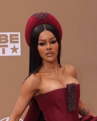 Teyana Taylor arrives on the red carpet for 26th annual BET Awards live telecast at the Peacock Theater in Los Angeles on Sunday, June 28, 2026. The BET Awards honors Black entertainers and other people of color in music, film, sports and philanthropy.  LAP20260628383 GREGxGRUDT
