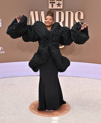 2026 BET Awards Queen Latifah arriving to the 2026 BET Awards held at the Peacock Theater on June 28, 2026 in Los Angeles, CA. Los Angeles Peacock Theater California USA Copyright: xStarbuck xAFF-USA.COMx