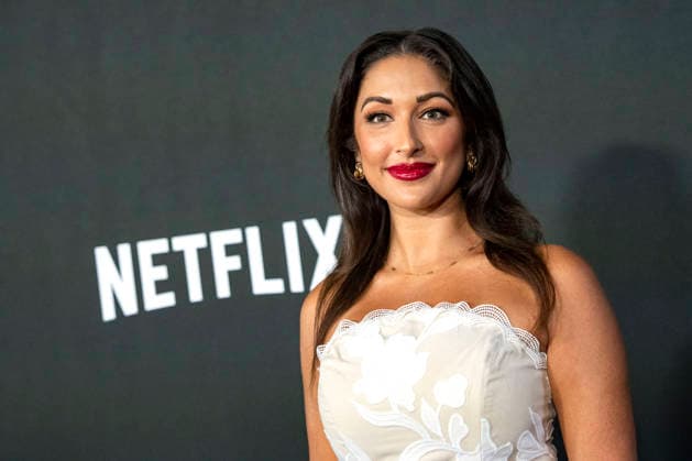 Roma Daravi arrives on the red carpet before the 27th Mark Twain Prize for American Humor Award at the Kennedy Center for the Performing Arts in Washington DC on Sunday, June 28, 2026.  WAP20260628332 BONNIExCASH