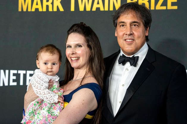 Mary Helen Bowers and Paul Dans arrive on the red carpet before the 27th Mark Twain Prize for American Humor Award at the Kennedy Center for the Performing Arts in Washington DC on Sunday, June 28, 2026.  WAP20260628345 BONNIExCASH
