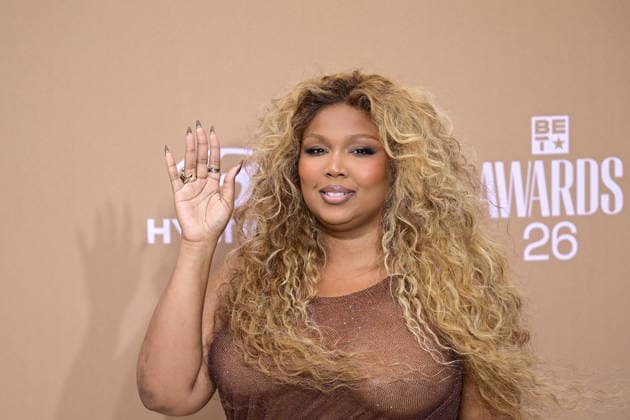 CA: BET Awards 2026 - Arrivals Lizzo attends the 2025 BET Awards at Peacock Theater on June 28, 2026 in Los Angeles, California. Los Angeles United States Copyright: xWestonxHancockx xSOPAxImagesx Weston Hancock June 28 - 2270
