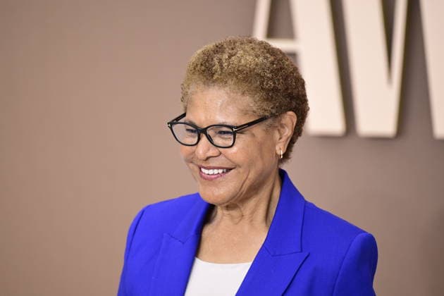CA: BET Awards 2026 - Arrivals Los Angeles Mayor Karen Bass attends the 2025 BET Awards at Peacock Theater on June 28, 2026 in Los Angeles, California. Los Angeles United States Copyright: xWestonxHancockx xSOPAxImagesx Weston Hancock June 28 - 2277