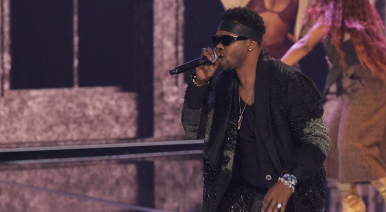 2026 BET Awards - Show BJ the Chicago Kid performs onstage during the 2026 BET Awards at Peacock Theater on June 28, 2026 in Los Angeles, California. Los Angeles Peacock Theater California United States Copyright: xCraSH imageSPACEx