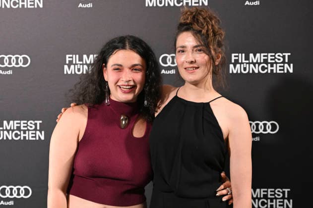 Anna Shirin Habedank und Seyneb Saleh bei der Premiere der ARD-Miniserie Ritus auf dem 43. Filmfest München 2026 in der Astor Film Lounge im Arri Kino. München, 28.06.2026 *** Anna Shirin Habedank and Seyneb Saleh at the premiere of the ARD miniseries *Ritus* at the 43rd Munich Film Festival in 2026 at the Astor Film Lounge in the Arri Kino in Munich, June 28, 2026 Foto:xS.xReaghx xFuturexImagex ritus_6623