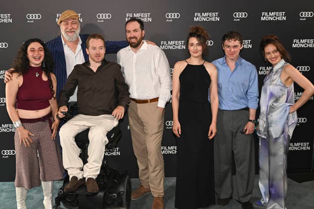Anna Shirin Habedank, Nicki von Tempelhoff, Samuel Koch, Jonathan Benedict Behr, Seyneb Saleh, Till Raskopf und Alma Hasun bei der Premiere der ARD-Miniserie Ritus auf dem 43. Filmfest München 2026 in der Astor Film Lounge im Arri Kino. München, 28.06.2026 *** Anna Shirin Habedank, Nicki von Tempelhoff, Samuel Koch, Jonathan Benedict Behr, Seyneb Saleh, Till Raskopf, and Alma Hasun at the premiere of the ARD miniseries *Ritus* at the 43rd Munich Film Festival 2026 in the Astor Film Lounge at the Arri Kino in Munich, June 28, 2026 Foto:xS.xReaghx xFuturexImagex ritus_6627
