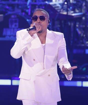 2026 BET Awards - Show Nas performs onstage during the 2026 BET Awards at Peacock Theater on June 28, 2026 in Los Angeles, California. Los Angeles Peacock Theater California United States Copyright: xCraSH imageSPACEx