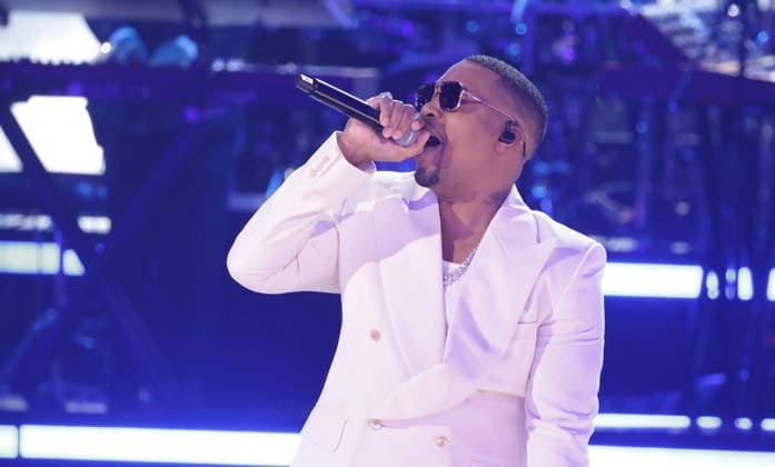 2026 BET Awards - Show Nas performs onstage during the 2026 BET Awards at Peacock Theater on June 28, 2026 in Los Angeles, California. Los Angeles Peacock Theater California United States Copyright: xCraSH imageSPACEx