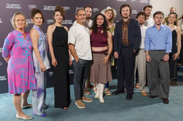 Nanni Erben, Alma Hasun, Seyneb Saleh, Moritz Bleibtreu, Jonathan Benedict Behr, Anna Shirin Habedank, Viola M. J. Schmidt, Rene Colling, Maximilian Mundt, Till Raskopf, Maximilian Baumgartner und Emina Smajic bei der Premiere der ARD-Miniserie Ritus auf dem 43. Filmfest München 2026 in der Astor Film Lounge im Arri Kino. München, 28.06.2026 *** Nanni Erben, Alma Hasun, Seyneb Saleh, Moritz Bleibtreu, Jonathan Benedict Behr, Anna Shirin Habedank, Viola M. J. Schmidt, Rene Colling, Maximilian Mundt, Till Raskopf, Maximilian Baumgartner and Emina Smajic at the premiere of the ARD miniseries *Ritus* at the 43rd Munich Film Festival in 2026 at the Astor Film Lounge in the Arri Kino Munich, June 28, 2026 Foto:xN.xKolinzx xFuturexImagex ritus_6635