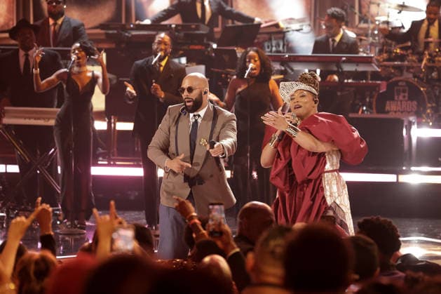2026 BET Awards - Show Common, Queen Latifah perform onstage during the 2026 BET Awards at Peacock Theater on June 28, 2026 in Los Angeles, California. Los Angeles Peacock Theater California United States Copyright: xCraSH imageSPACEx