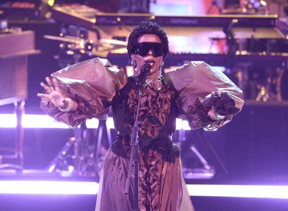 2026 BET Awards - Show Lauryn Hill performs onstage during the 2026 BET Awards at Peacock Theater on June 28, 2026 in Los Angeles, California. Los Angeles Peacock Theater California United States Copyright: xCraSH imageSPACEx