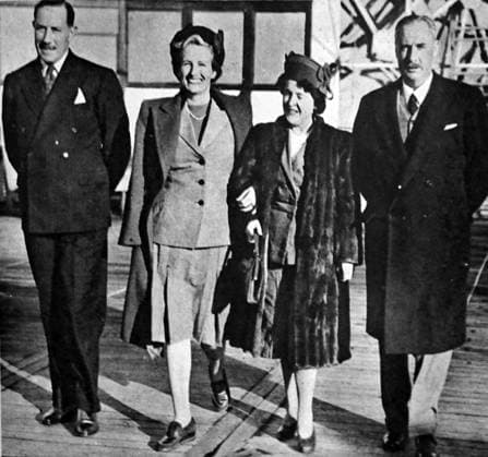 RECORD DATE NOT STATED Photograph of Hubert Rance with Sir John Colville Photograph of Hubert Rance with Sir John Colville. Major General Sir Hubert Elvin Rance (1898-1974) a British politician. John Colville, 1st Baron Clydesmuir (1894-1954) a Scottish Unionist politician, and industrialist. Editorial use only. All other uses to be cleared with the copyright owner (World History Archive), in advance., WHA_128_0906.jpg, Hubert Rance; Sir John Colville; Major General; British politician; 1st Baron Clydesmuir; Scottish Unionist politician; industrialist; portrait; historical; vintage; black and white; men; formal attire; British history; political figures; military; government; United Kingdom; 20th century; leaders; statesmen; British Empire; Copyright: xWorldxHistoryxArchivex