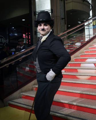 June 28, 2026, Los Angeles, California, USA: Charlie Chaplin Lookalike at the premiere of Minions & Monsters at The Dolby Theatre. Los Angeles USA - ZUMAg107 20260628_zep_g107_039 Copyright: xNinaxPrommerx