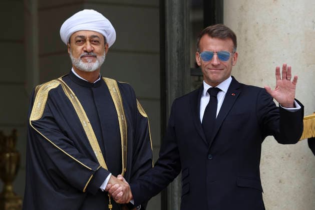NEWS : Emmanuel Macron accueille Sa Majeste Haitham bin Tarik - Paris - 29 06 2026 Emmanuel Macron accueille Sa MajestÃ Haitham bin Tarik, Sultan d™Oman au Palais de l™ElysÃ e ce lundi 29 Juin 2026 ParisFrance  Copyright: xMichaelxBaucherx