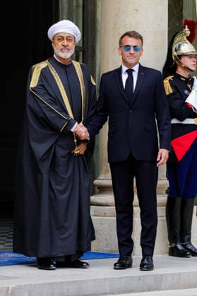 Emmanuel Macron welcomes His Majesty Haitham bin Tarik, Sultan of Oman, at the Élysée Palace Emmanuel Macron receives His Majesty Haitham bin Tarik, Sultan of Oman, at the Élysée Palace 457752 2026 06 29 Paris, France Haitham ben Tarik, Sultan of Oman Macron, Emmanuel  Copyright: xLionelxGuericolas MPPx STAR_457752_044