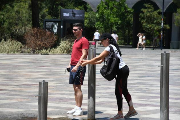Extreme heat drives people to fountains in Albania TIRANA, ALBANIA - JUNE 29: People cool off at fountains and in public spaces as temperatures reach 40 degrees Celsius in Tirana, Albania, on June 29, 2026. Residents and tourists sought relief from the extreme heat at fountains, pools, parks, gardens and shaded areas across the country amid the ongoing heatwave. Olsi Shehu Anadolu Tirana Albania. Editorial use only. Please get in touch for any other usage.  Copyright: x2026xAnadoluxOlsixShehux